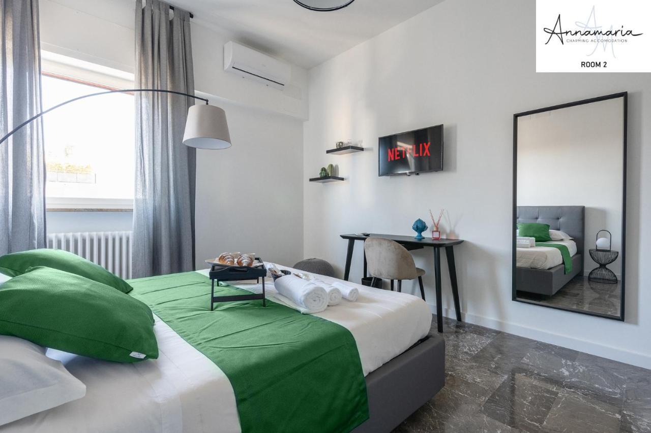 Annamaria - Central Station Charming Accommodation Bari Exterior photo